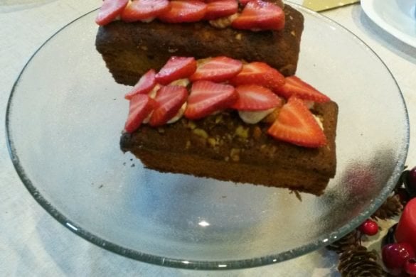 Plumcake de Mijo con avellanas y fresas frescas