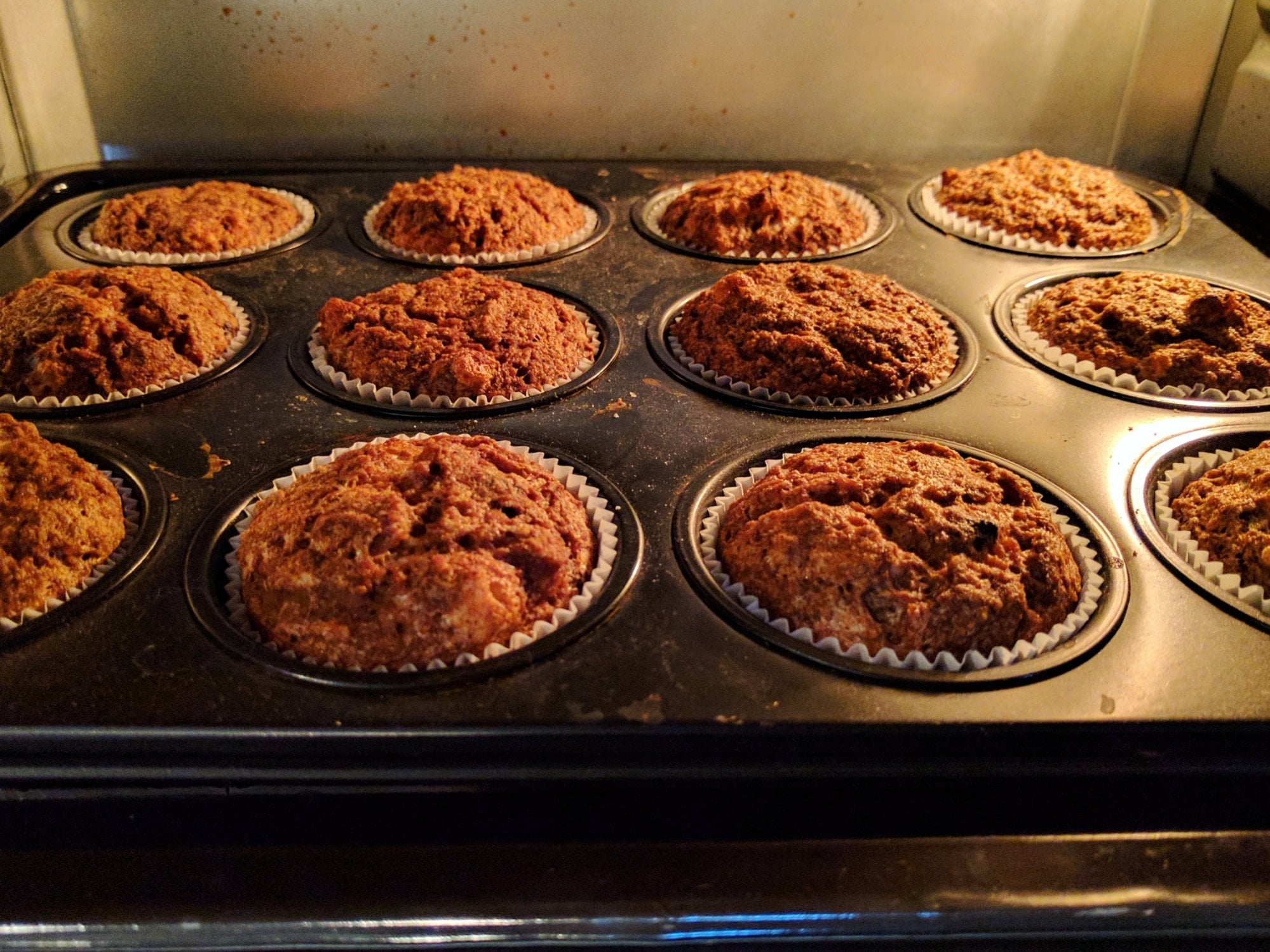 Magdalenas de amaranto con naranja, canela y cacao