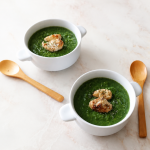 Green Thyme Soup with Marinated Chicken