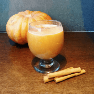 Un toque naranja: Pumpkin spice latte sin lactosa
