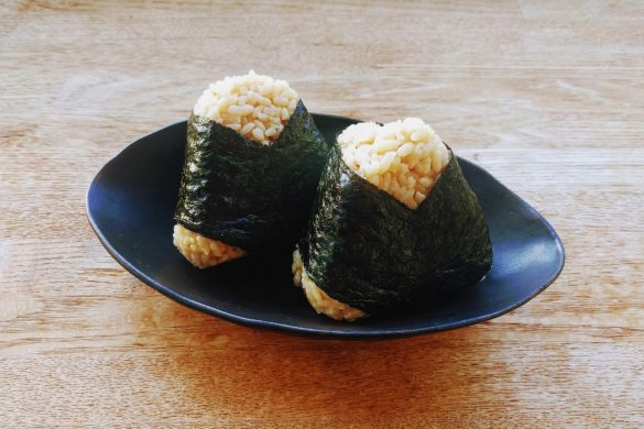 Onigiri de arroz integral