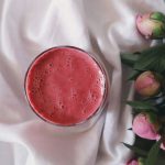 Pear, oat & beet smoothie