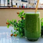 Green smoothie with grapefruit